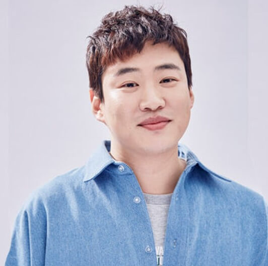 김주만-안재홍
