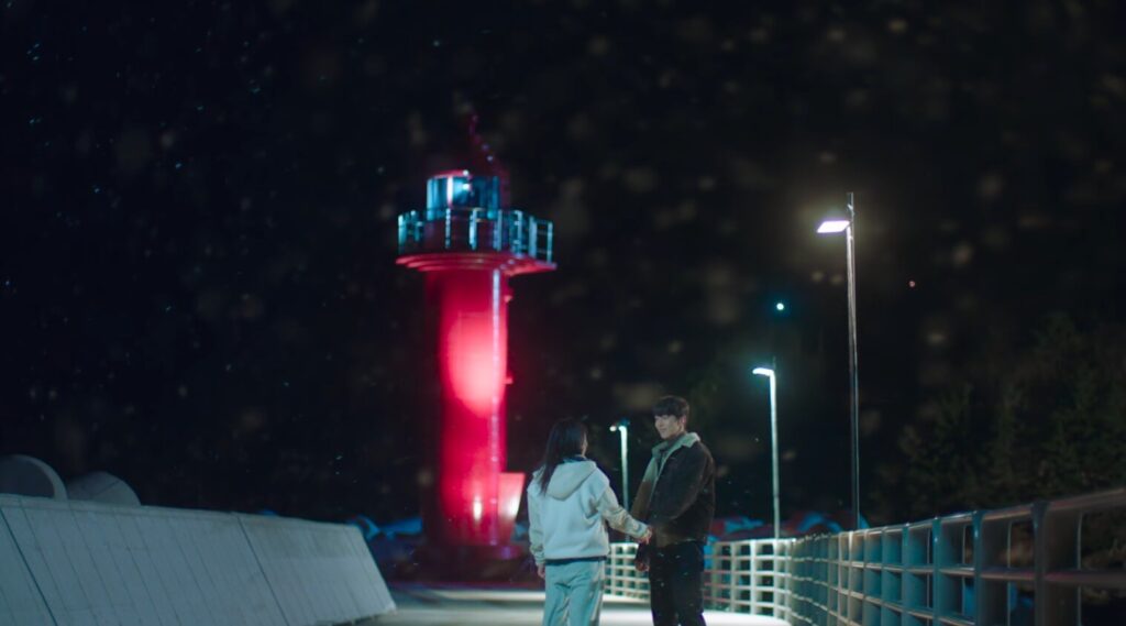 신남항 등대