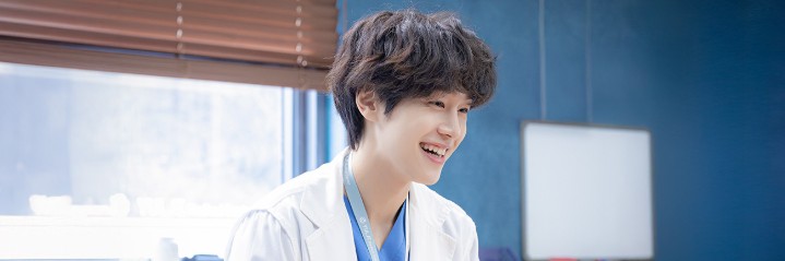 엄재일 강유석