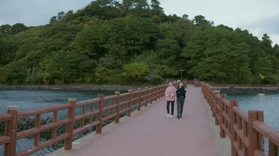 오조포구 식산봉