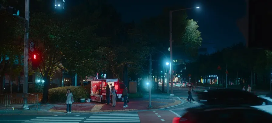 저동초교 사거리