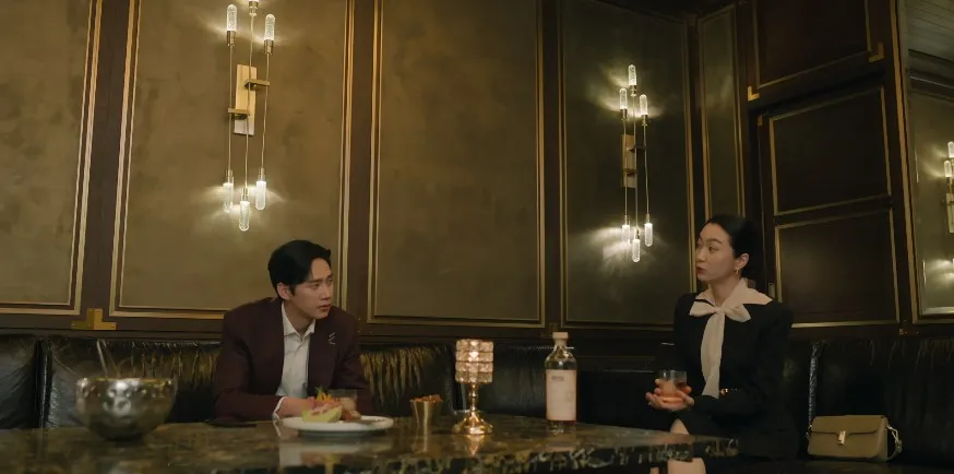 찰스H 눈물의 여왕