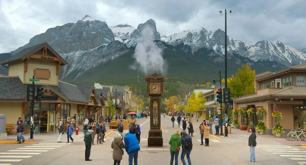 밴프애비뉴-BanffAve