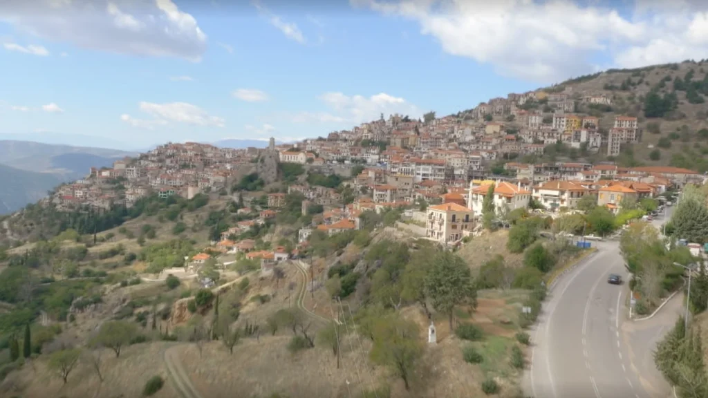 아라호바-마을-Arachova-Village-우르크-시내-장면