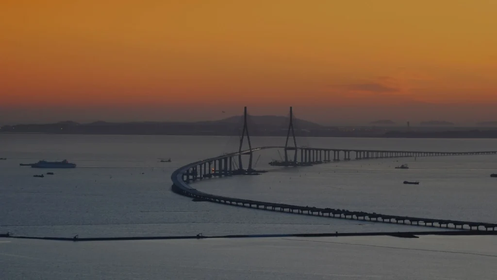 인천대교-Survival-Korean-Airport-Internet.