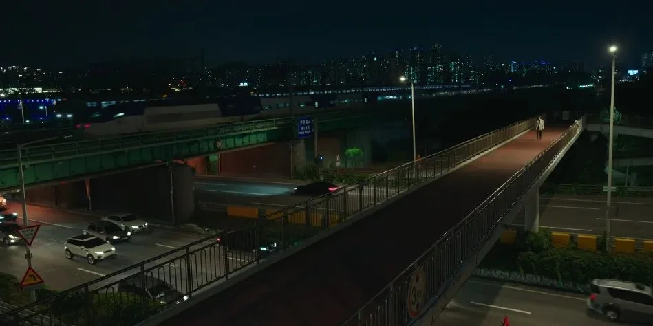 8화 이촌2동 육교